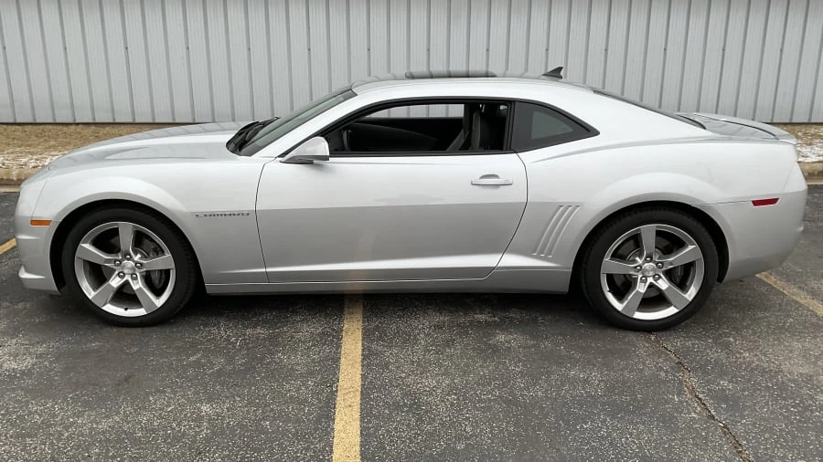 2010 Chevrolet Camaro 5th Gen - Image 14 of 15