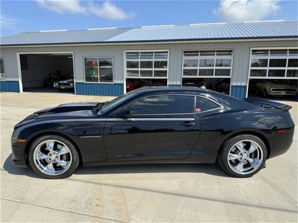 2010 Chevrolet Camaro 5th Gen - Image 5 of 31