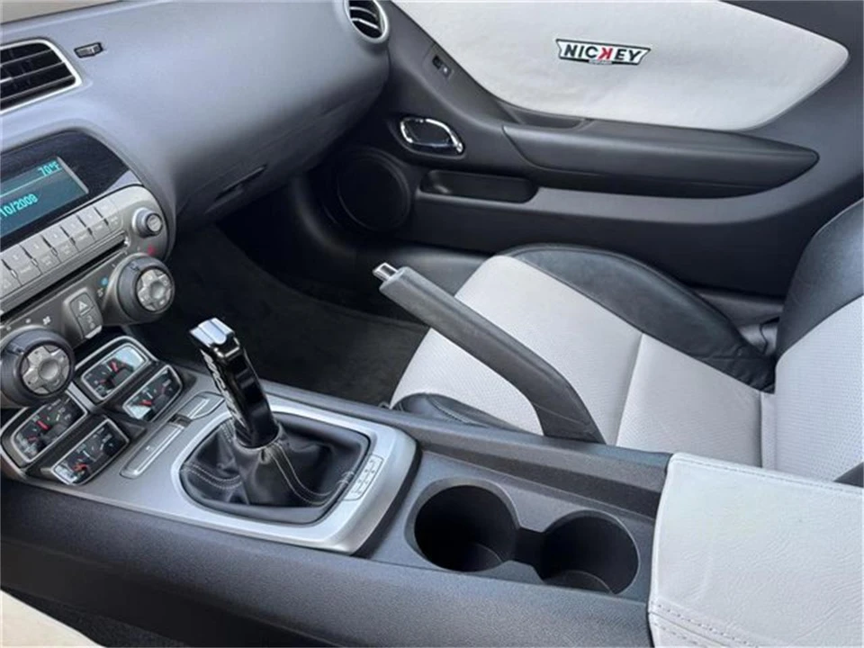 2010 Chevrolet Camaro 5th Gen - Image 23 of 31