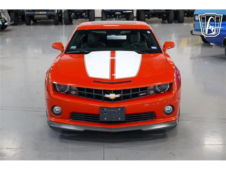 2010 Chevrolet Camaro 5th Gen - Image 3 of 31