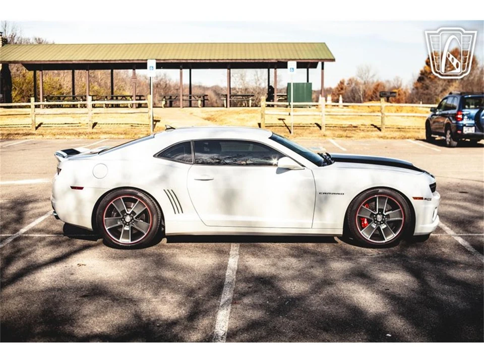 2010 Chevrolet Camaro 5th Gen - Image 18 of 31