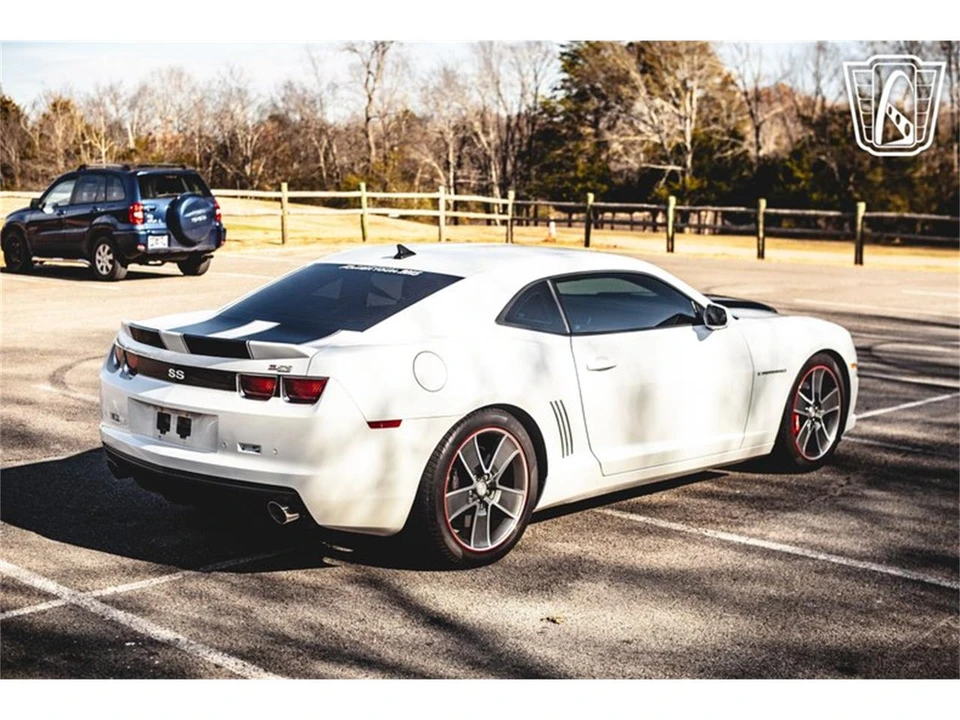 2010 Chevrolet Camaro 5th Gen - Image 15 of 31