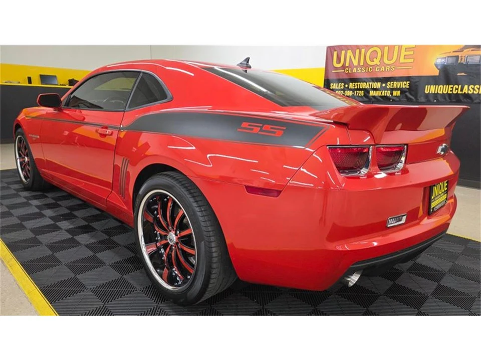 2010 Chevrolet Camaro 5th Gen - Image 6 of 31