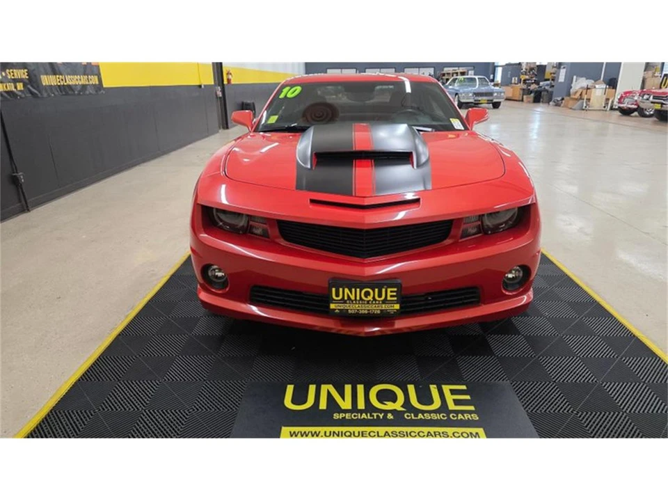 2010 Chevrolet Camaro 5th Gen - Image 2 of 31