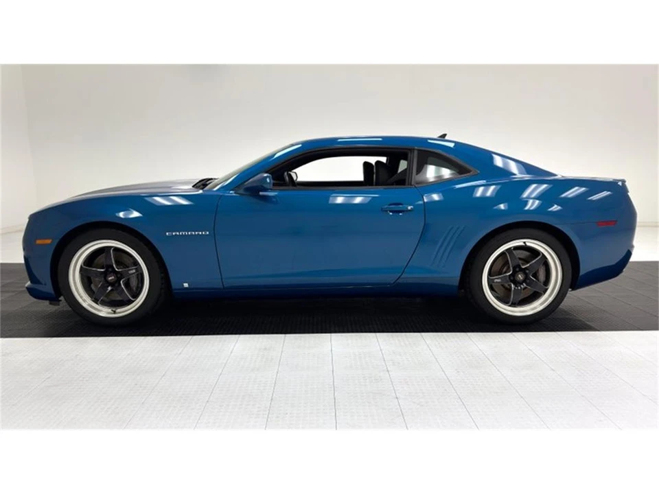 2010 Chevrolet Camaro 5th Gen - Image 2 of 31