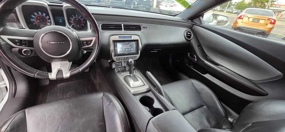 2010 Chevrolet Camaro 5th Gen - Image 13 of 17