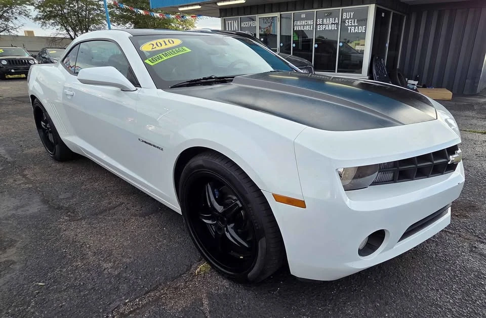 2010 Chevrolet Camaro 5th Gen - Image 3 of 17