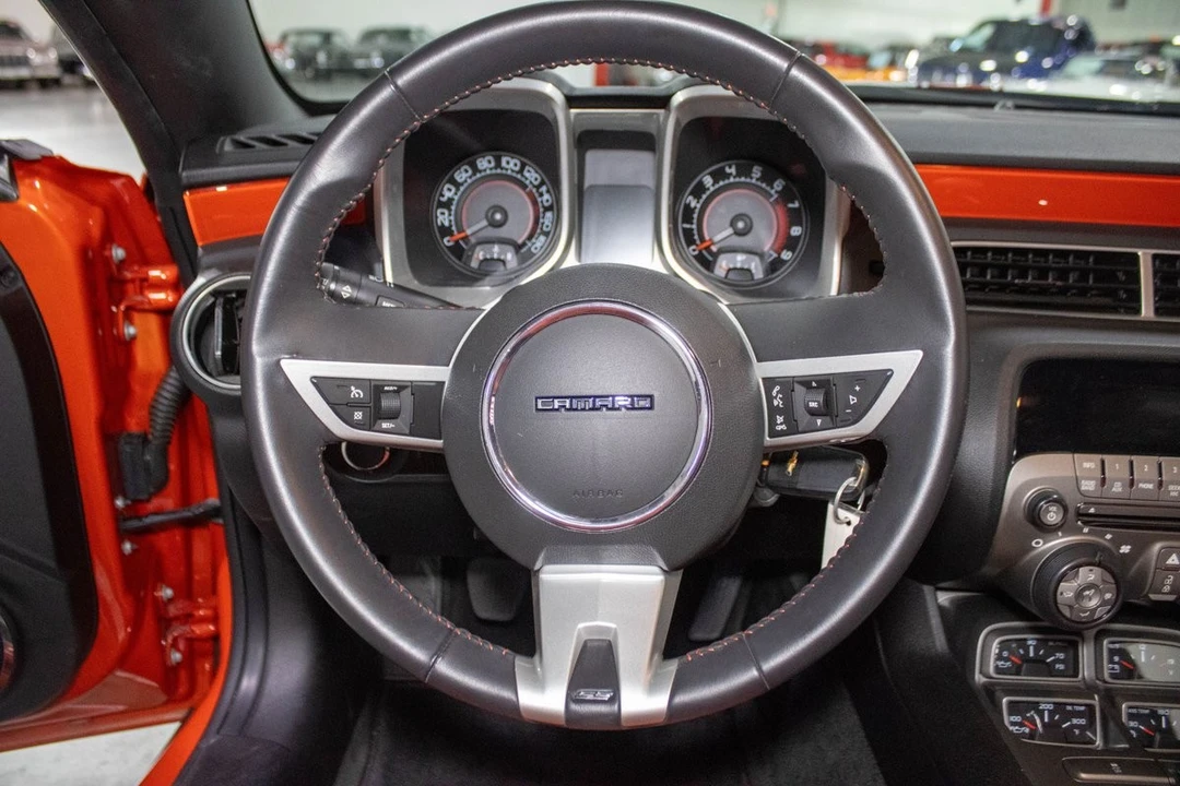 2010 Chevrolet Camaro SS 5th Gen - Image 8 of 31