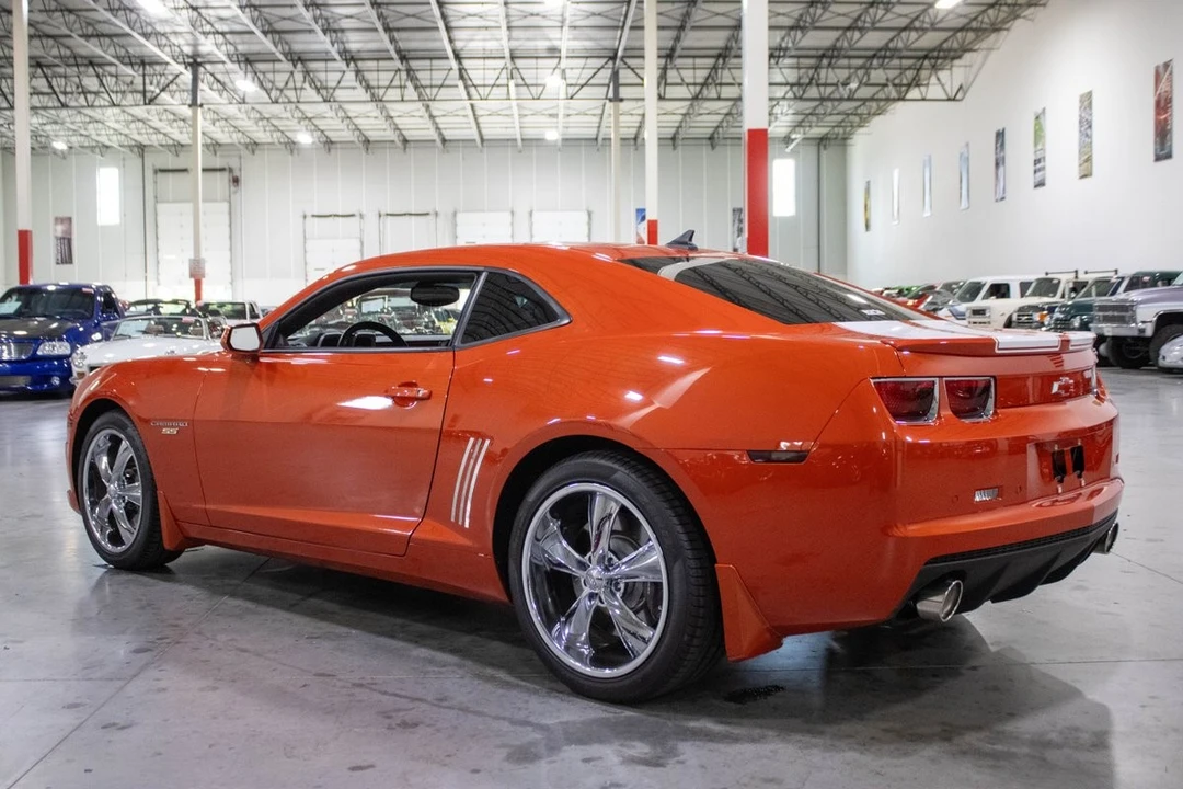 2010 Chevrolet Camaro SS 5th Gen - Image 3 of 31