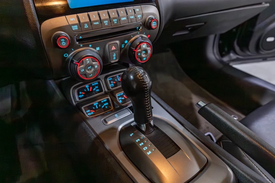2010 Chevrolet Camaro SS 5th Gen - Image 15 of 31