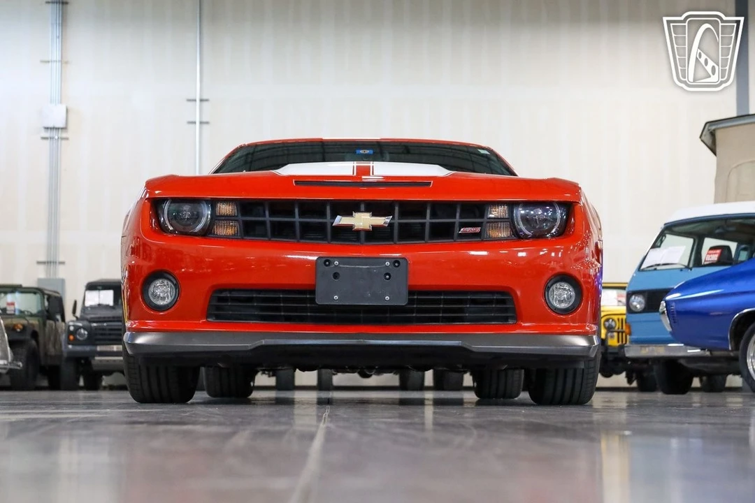 2010 Chevrolet Camaro SS 5th Gen - Image 6 of 12