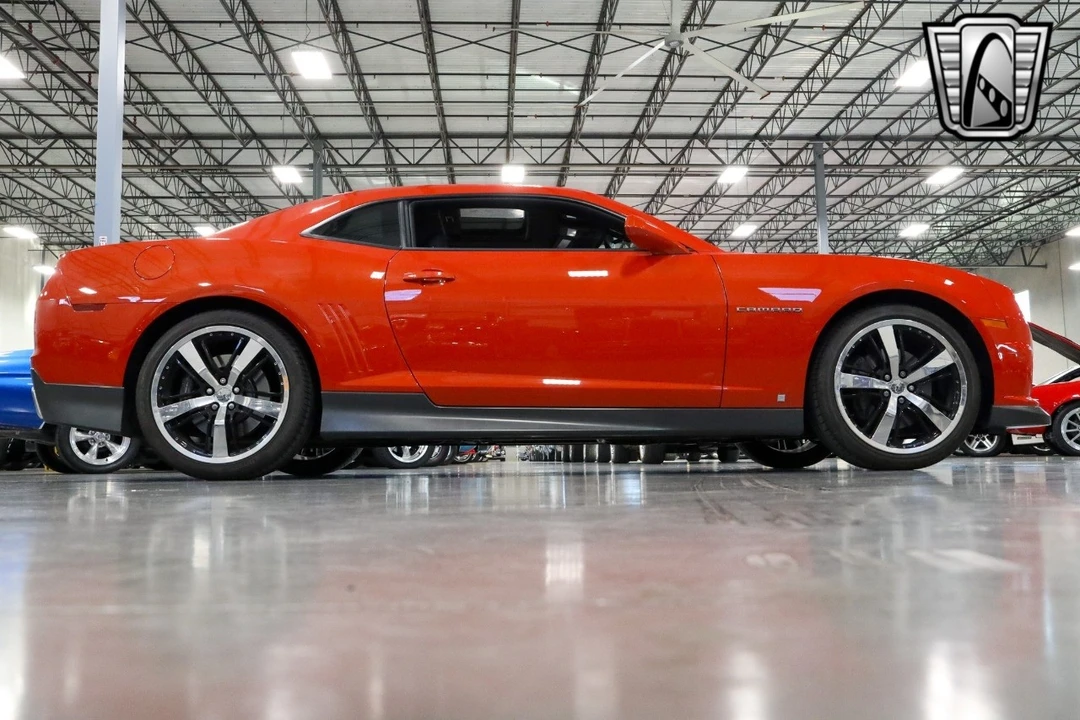 2010 Chevrolet Camaro SS 5th Gen - Image 9 of 21