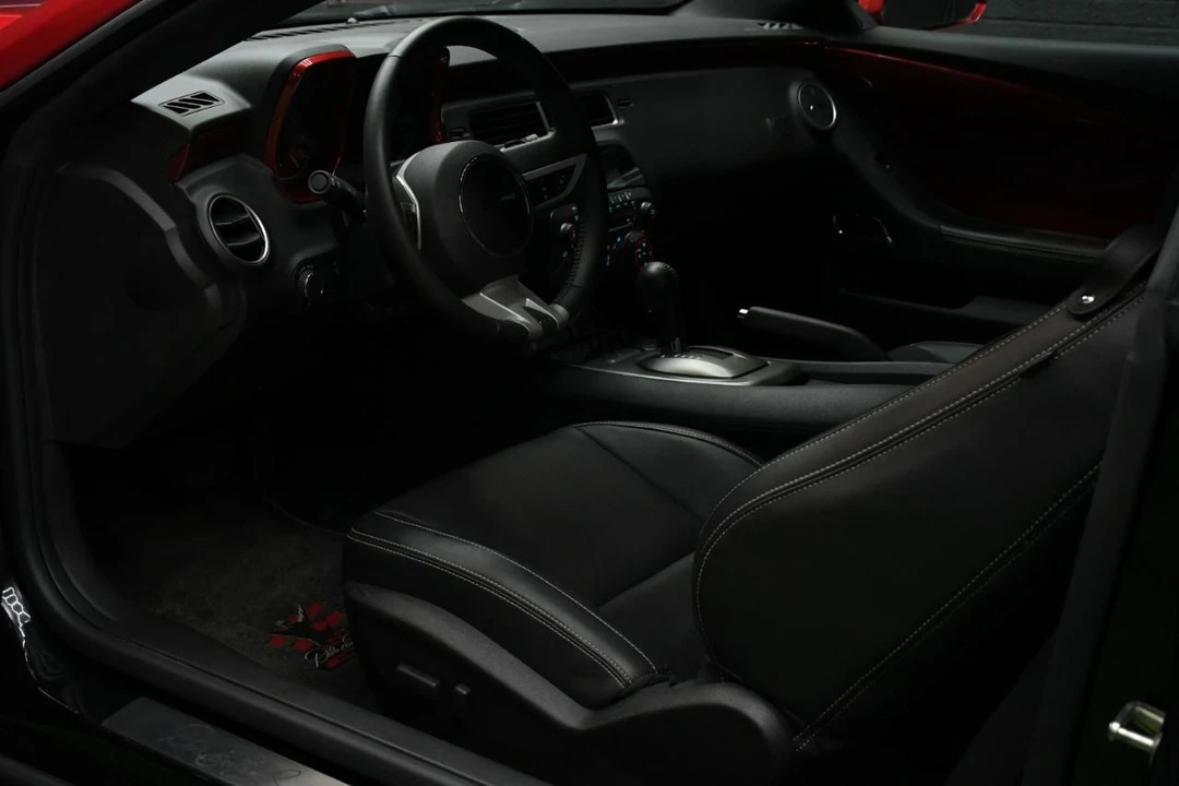 2010 Chevrolet Camaro SS 5th Gen - Image 28 of 31