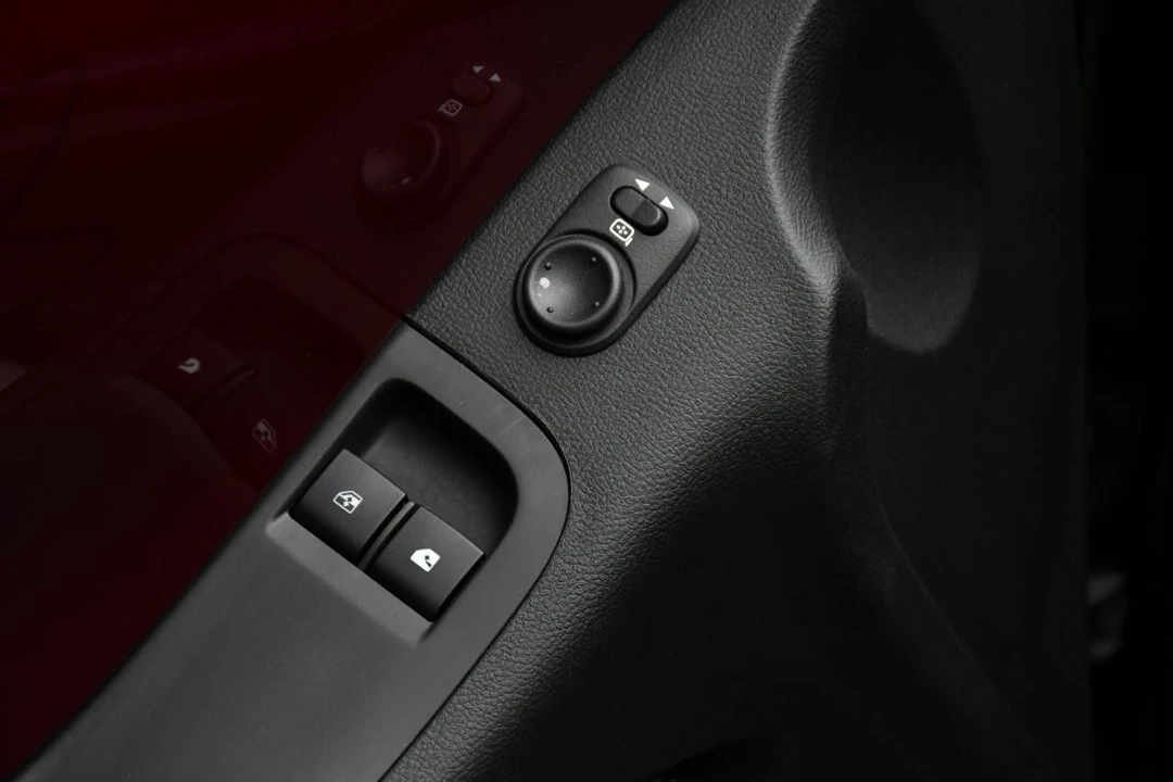 2010 Chevrolet Camaro SS 5th Gen - Image 26 of 31