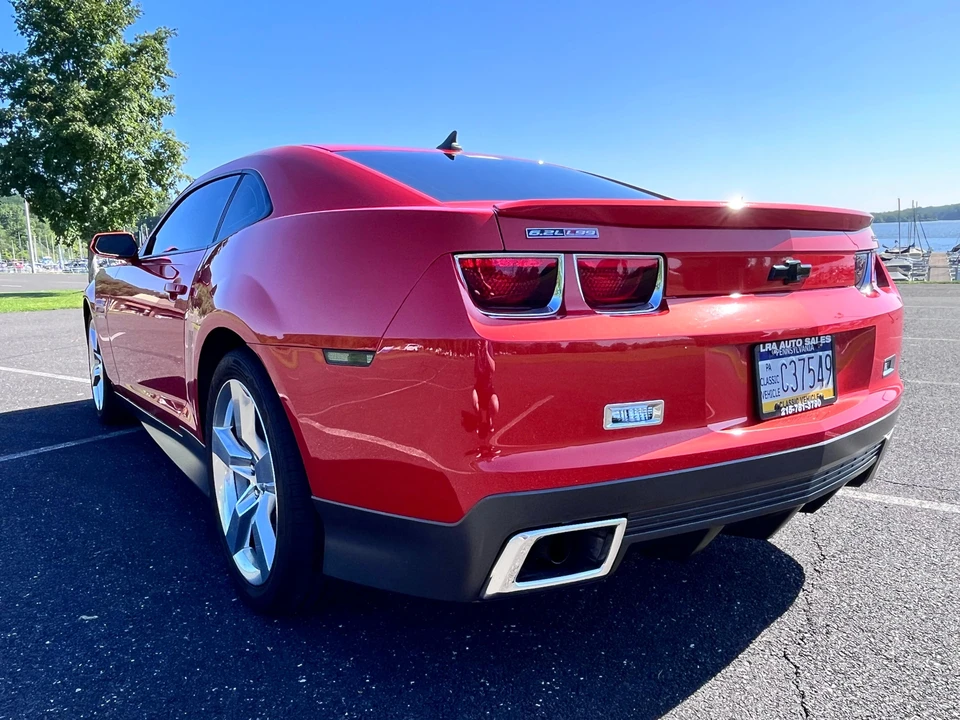 2010 Chevrolet Camaro SS 5th Gen - Image 8 of 31