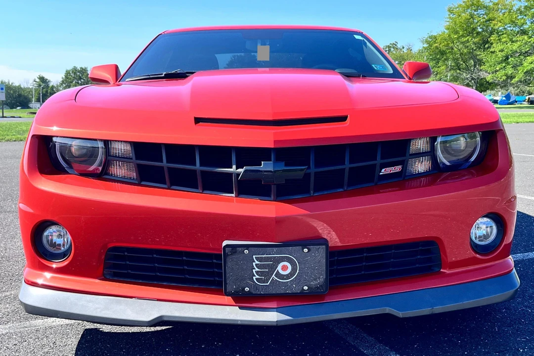 2010 Chevrolet Camaro SS 5th Gen - Image 2 of 31