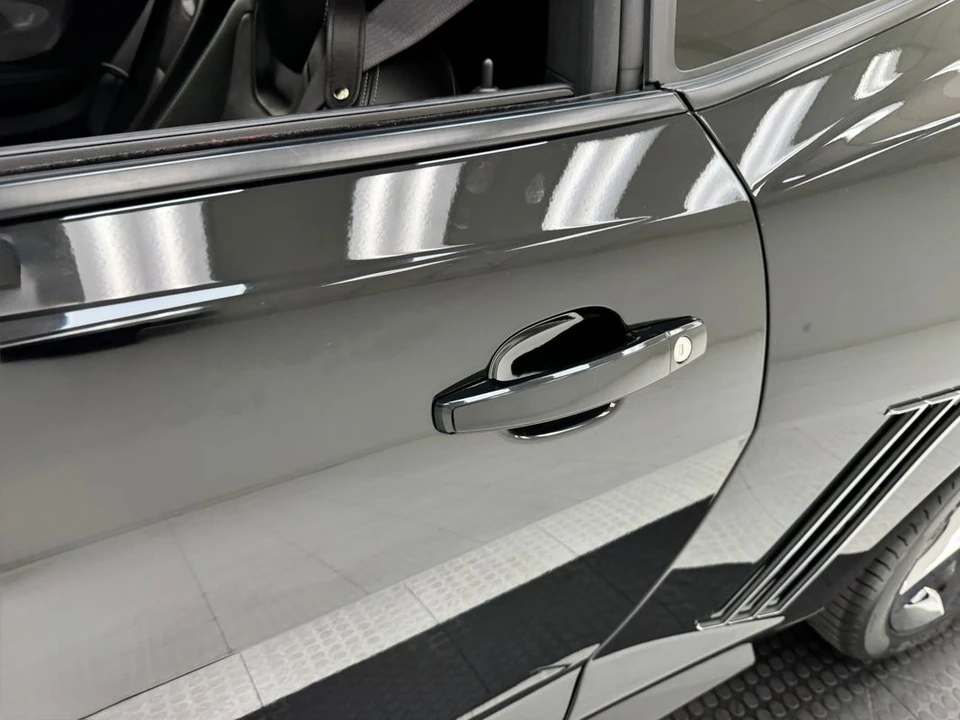 2010 Chevrolet Camaro SS 5th Gen - Image 18 of 31