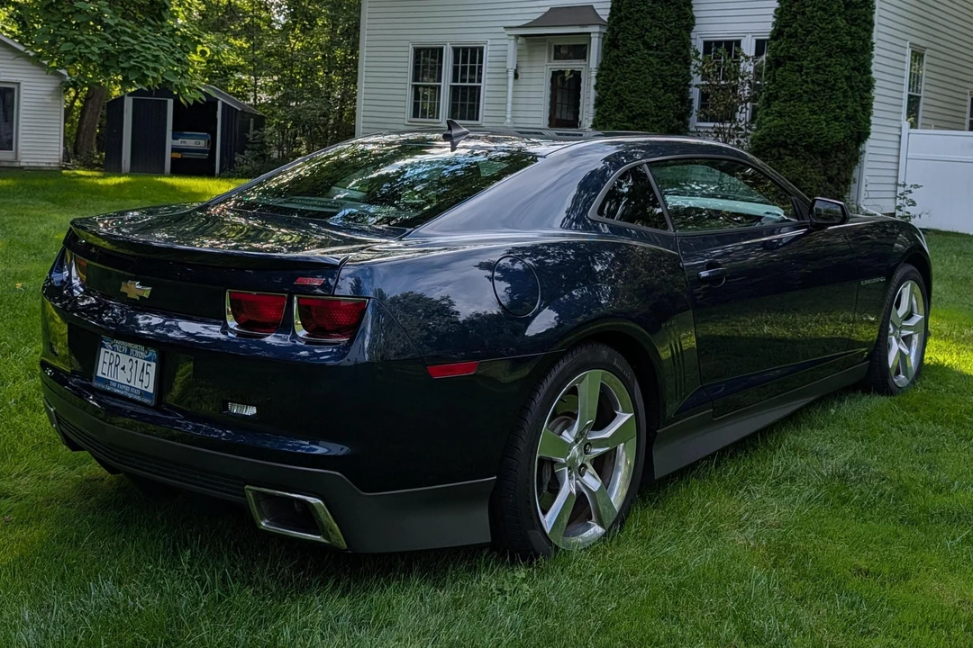 2010 Chevrolet Camaro SS 5th Gen - Image 4 of 31
