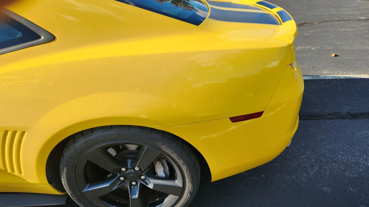 2010 Chevrolet Camaro SS 5th Gen - Image 24 of 31