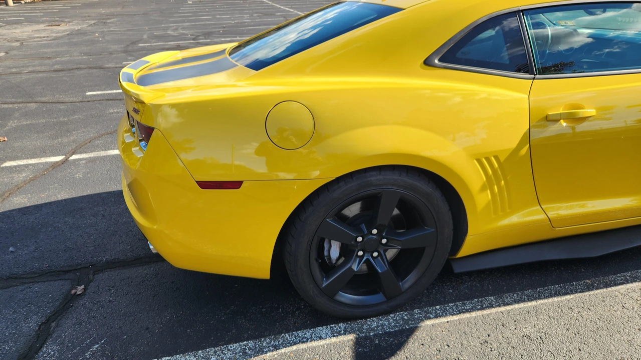 2010 Chevrolet Camaro SS 5th Gen - Image 27 of 31