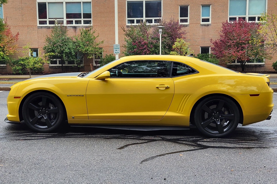 2010 Chevrolet Camaro SS 5th Gen - Image 3 of 31