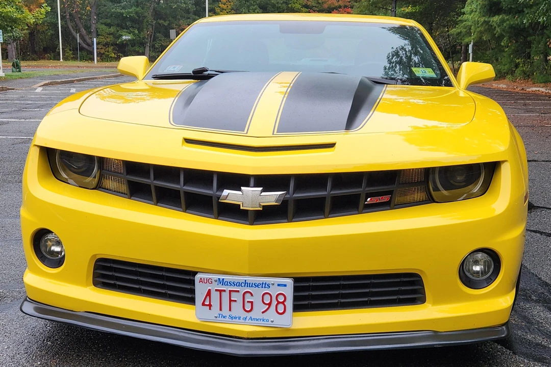2010 Chevrolet Camaro SS 5th Gen - Image 2 of 31