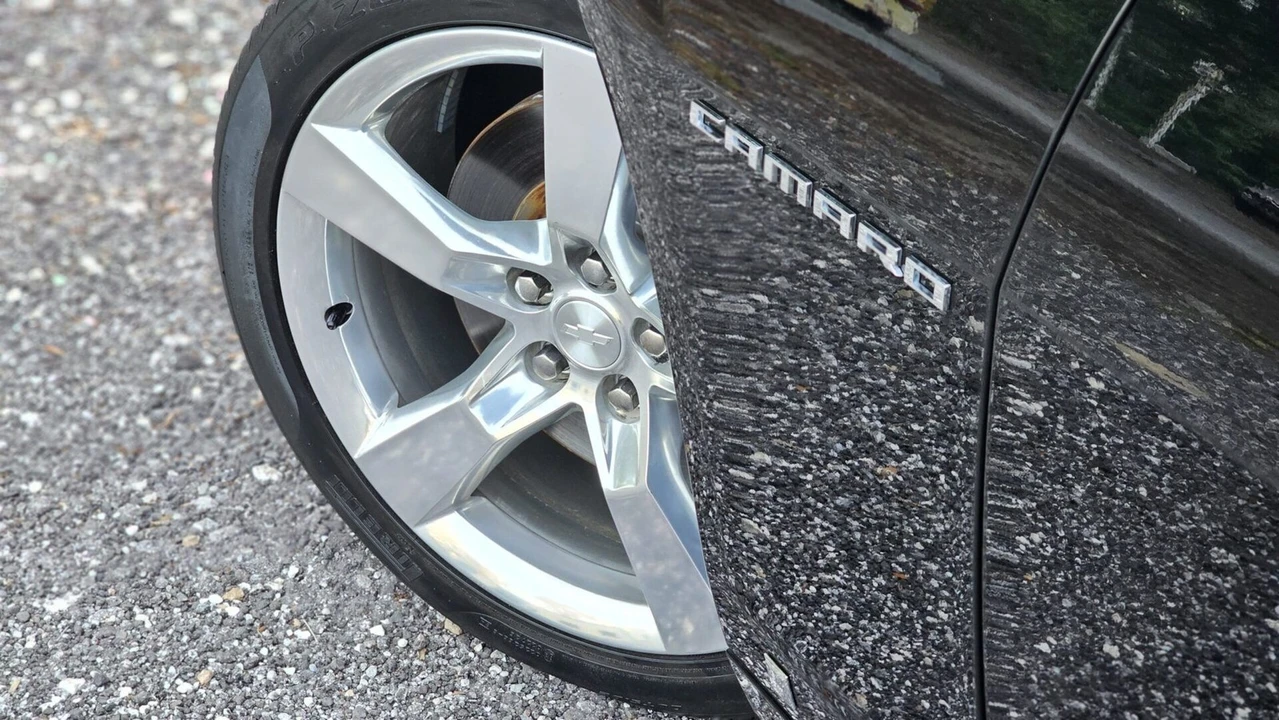 2010 Chevrolet - Image 25 of 31