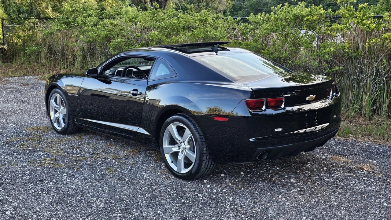 2010 Chevrolet - Image 9 of 31