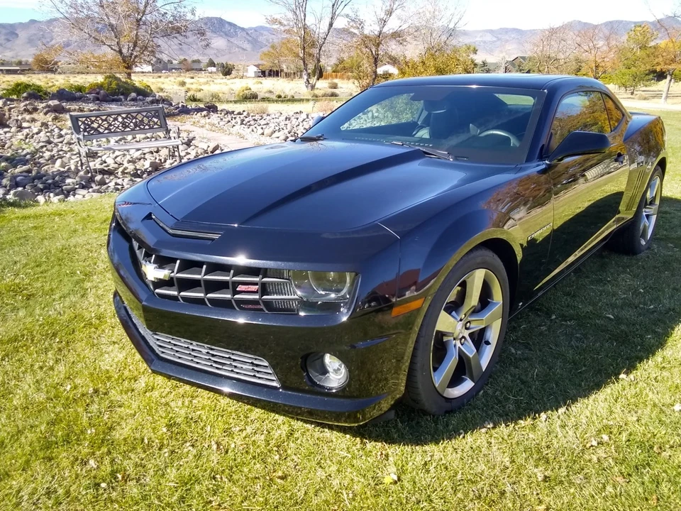 2010 Chevrolet Camaro SS 5th Gen - Image 2 of 18