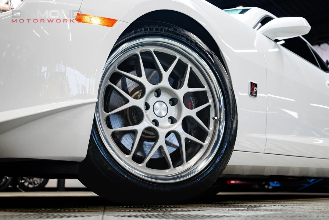 2010 Chevrolet Camaro SS 5th Gen - Image 9 of 31
