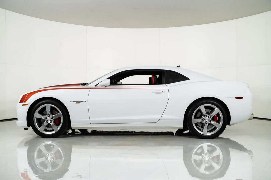 2010 Chevrolet Camaro SS 5th Gen - Image 8 of 12