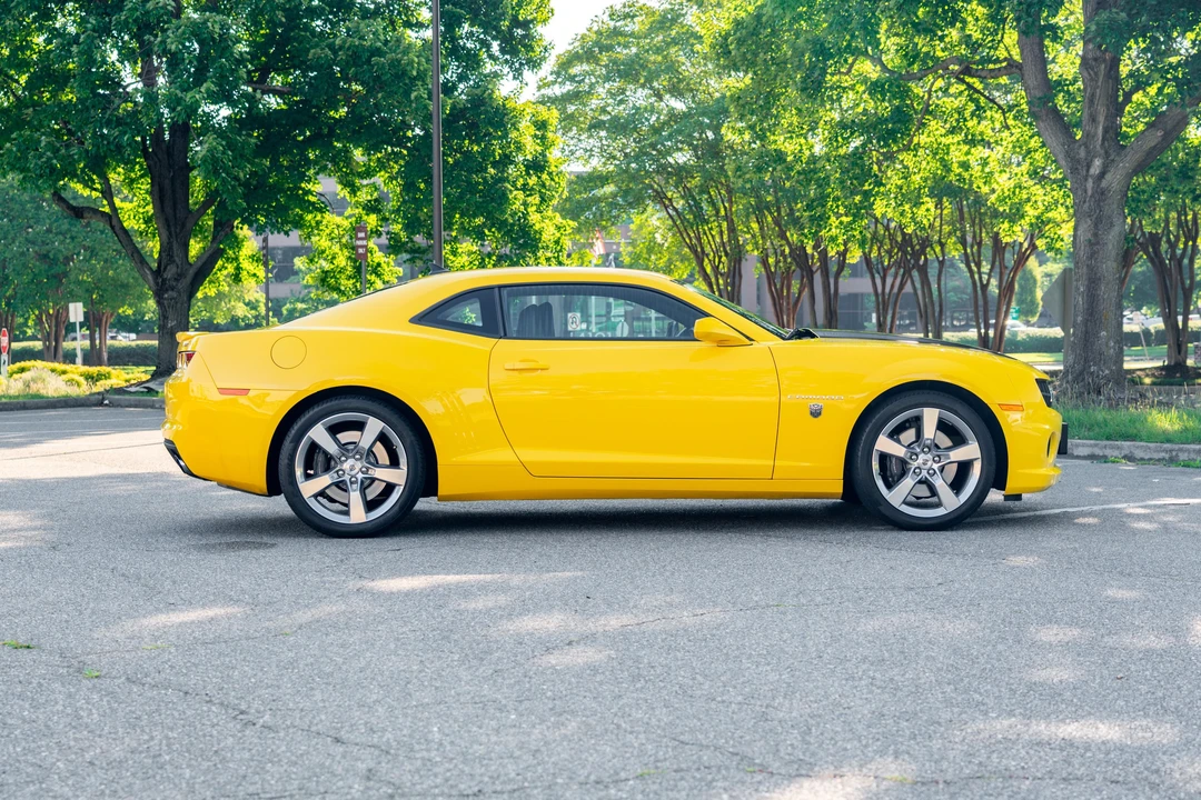 2010 Chevrolet Camaro SS 5th Gen - Image 3 of 31