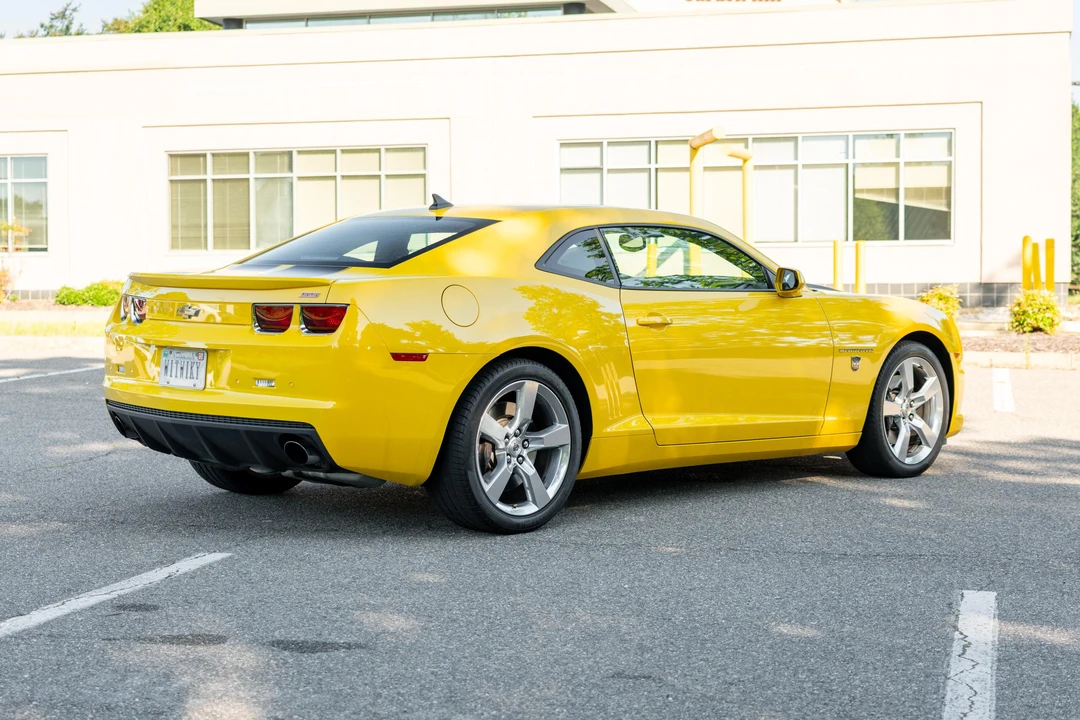 2010 Chevrolet Camaro SS 5th Gen - Image 4 of 31