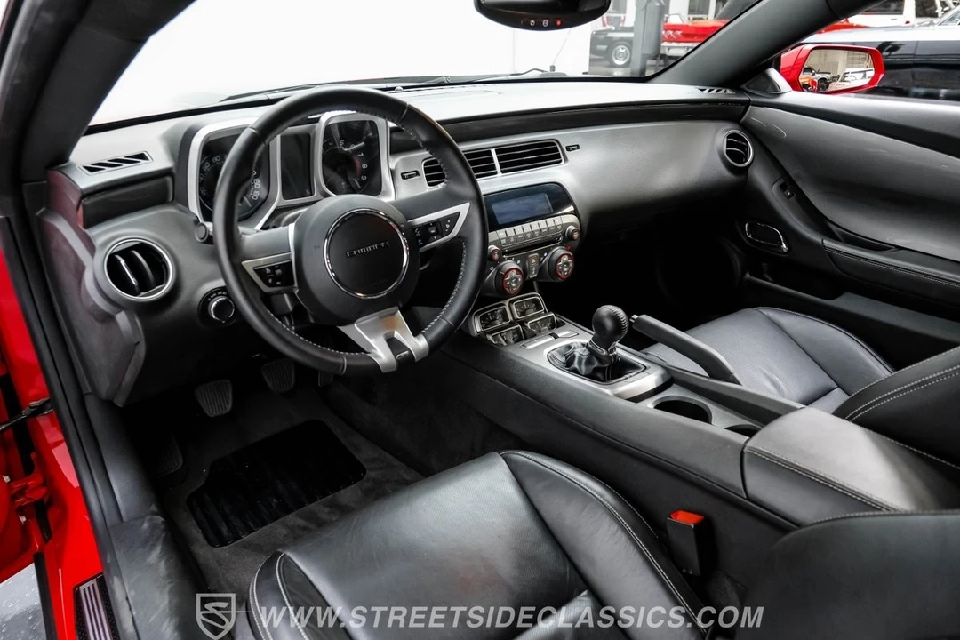 2010 Chevrolet Camaro SS 5th Gen - Image 5 of 12