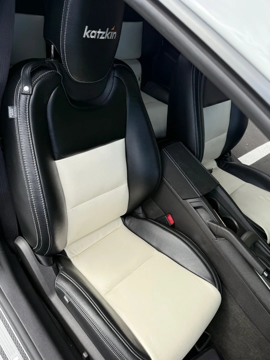 2010 Chevrolet Camaro SS 5th Gen - Image 18 of 31