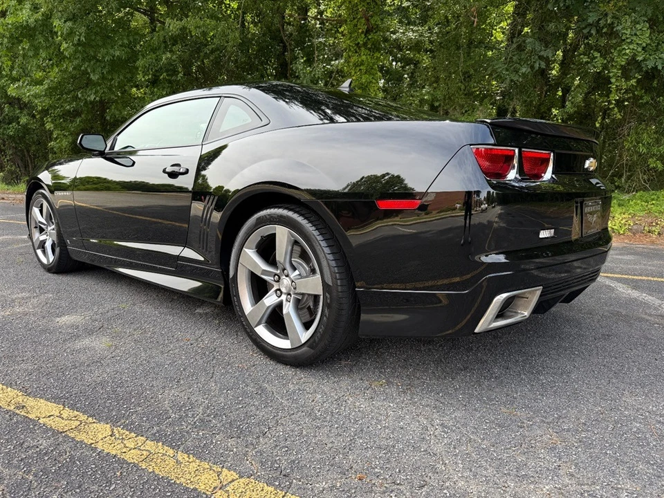 2010 Chevrolet Camaro SS 5th Gen - Image 21 of 31