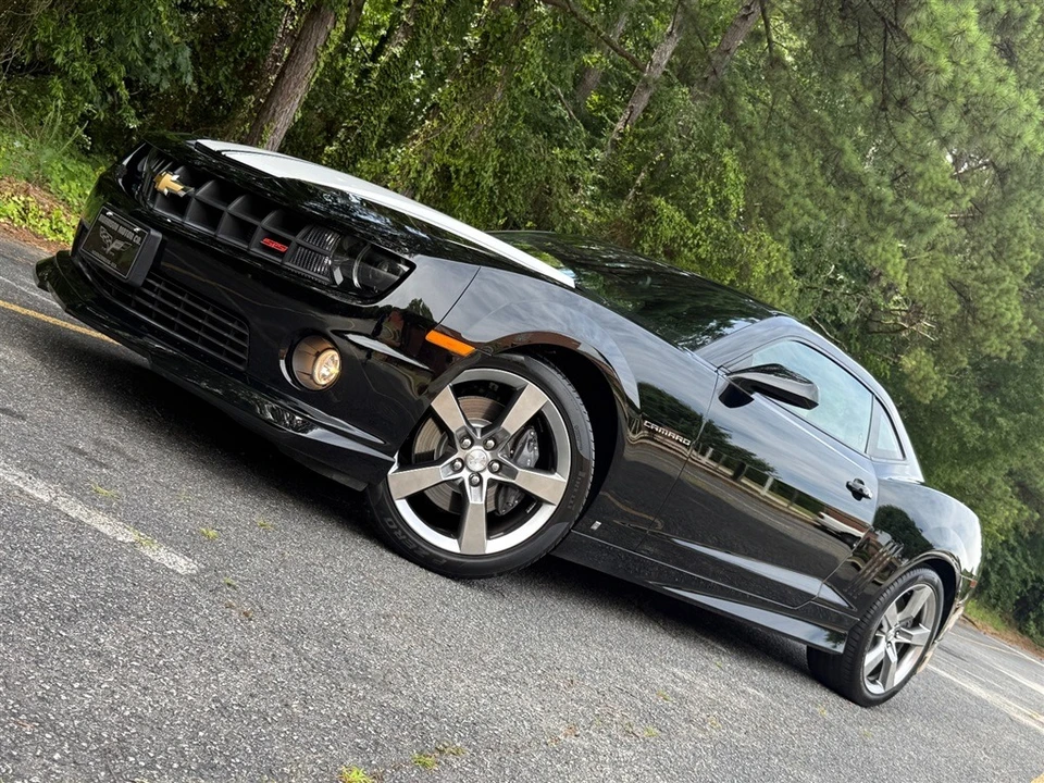 2010 Chevrolet Camaro SS 5th Gen - Image 3 of 31