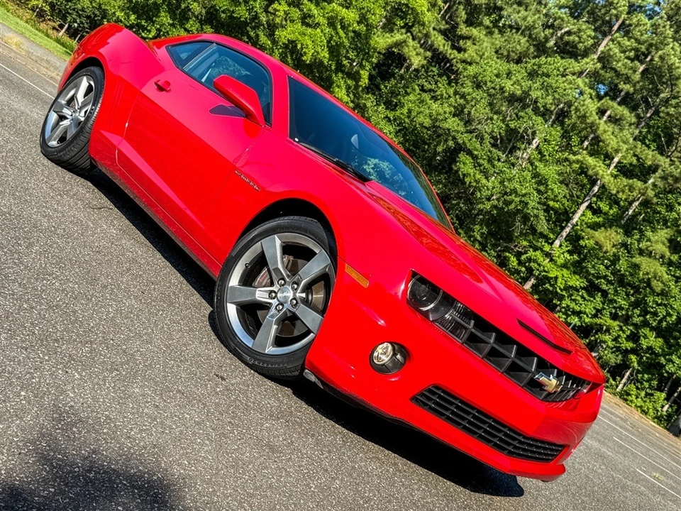 2010 Chevrolet Camaro SS 5th Gen - Image 18 of 31