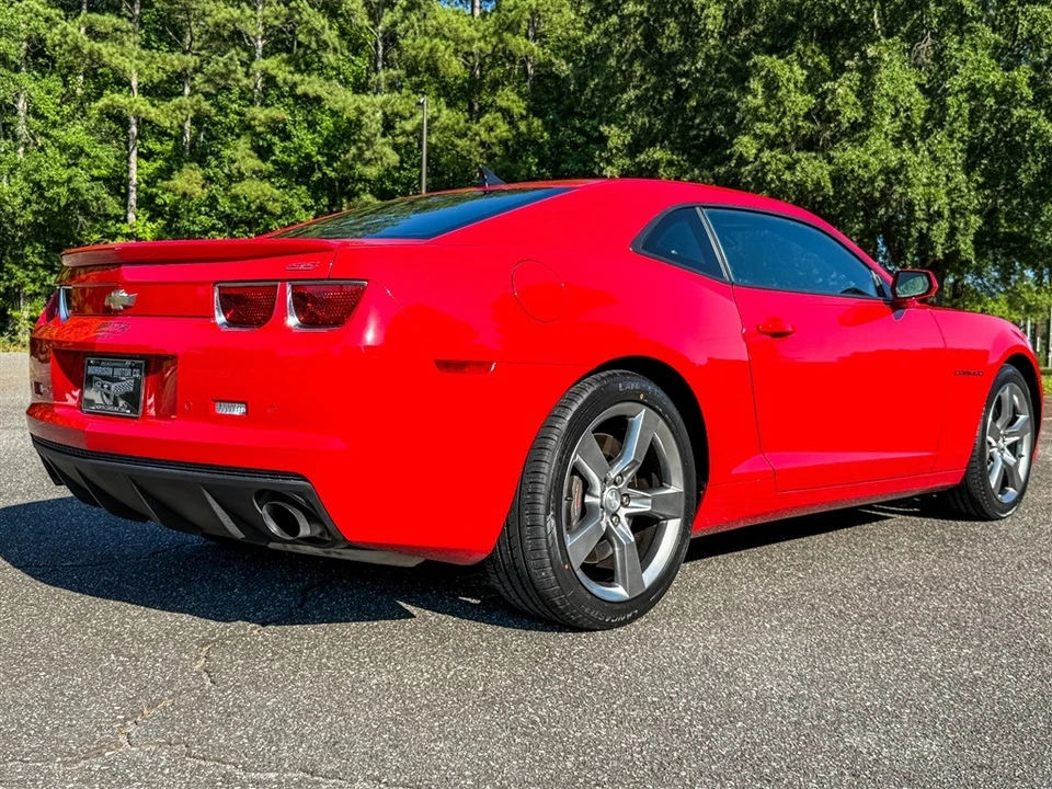 2010 Chevrolet Camaro SS 5th Gen - Image 28 of 31