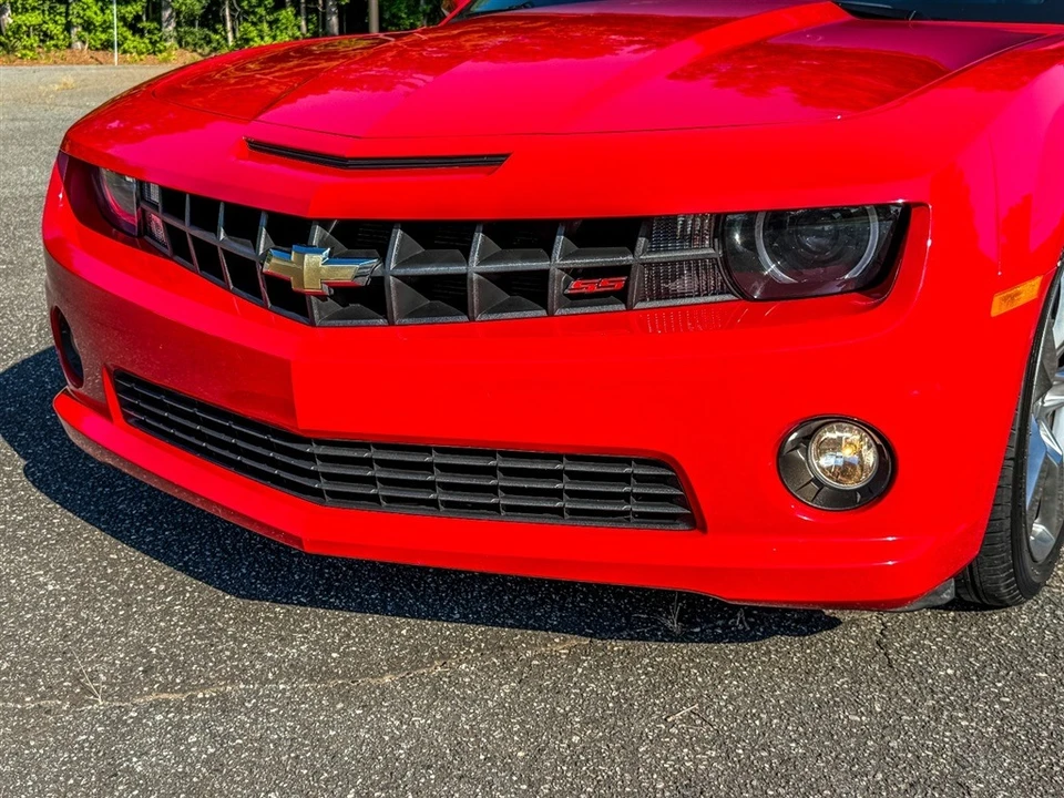 2010 Chevrolet Camaro SS 5th Gen - Image 9 of 31