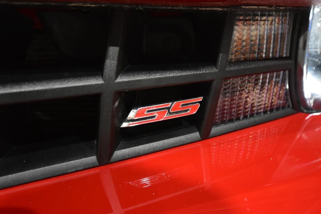2010 Chevrolet Camaro SS 5th Gen - Image 3 of 31