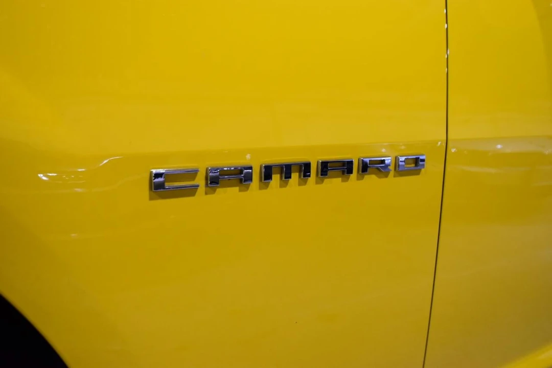 2010 Chevrolet Camaro SS 5th Gen - Image 6 of 31
