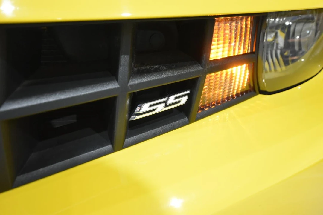 2010 Chevrolet Camaro SS 5th Gen - Image 3 of 31