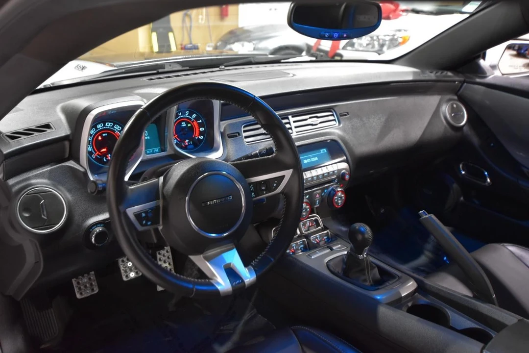 2010 Chevrolet Camaro SS 5th Gen - Image 16 of 31