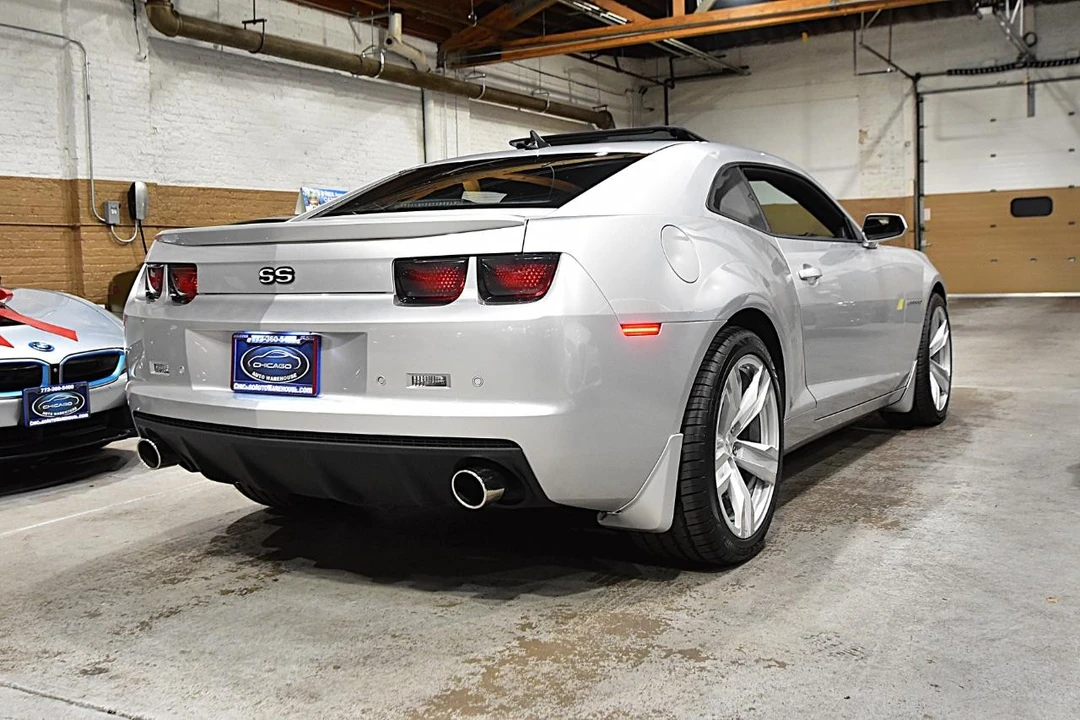 2010 Chevrolet Camaro SS 5th Gen - Image 6 of 31