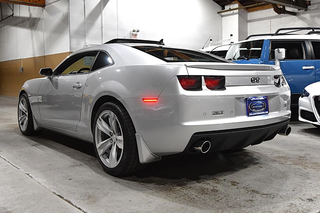2010 Chevrolet Camaro SS 5th Gen - Image 9 of 31