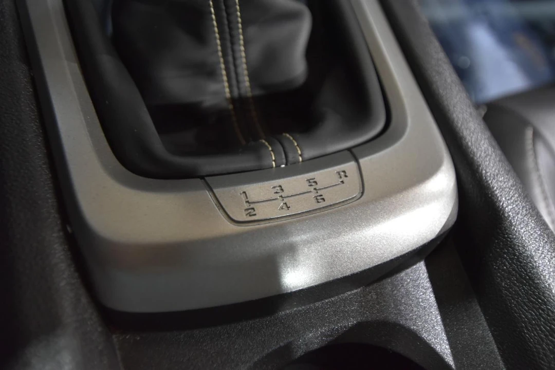 2010 Chevrolet Camaro SS 5th Gen - Image 26 of 31