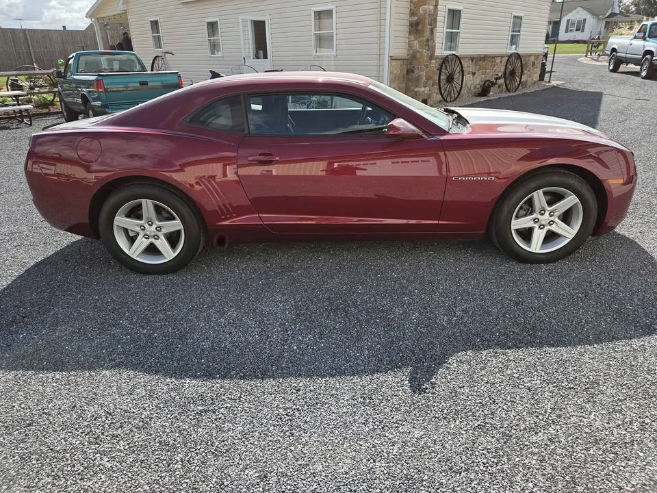 2010 Chevrolet Camaro 5th Gen - Image 2 of 9