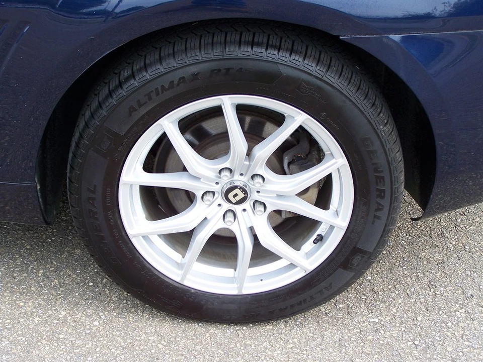 2010 Chevrolet Camaro 5th Gen - Image 11 of 31