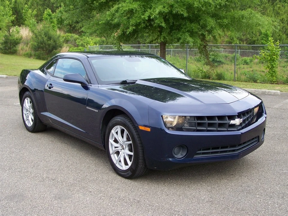 2010 Chevrolet Camaro 5th Gen - Image 3 of 31